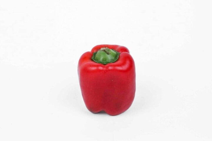Naivasha Red Capsicum - 1 Piece (Approx. 180g - 220g)