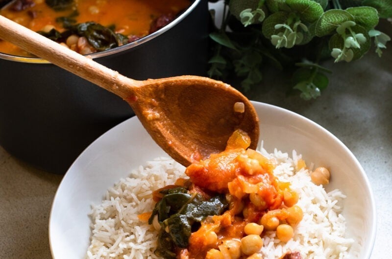 Chickpea Stew with Spinach and Kabanos