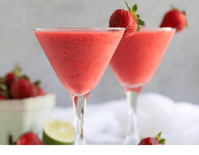 Frozen strawberry Daquiri