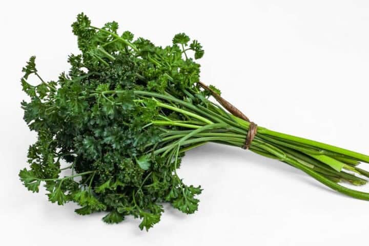 Organic Curly Parsley - 50g Bunch