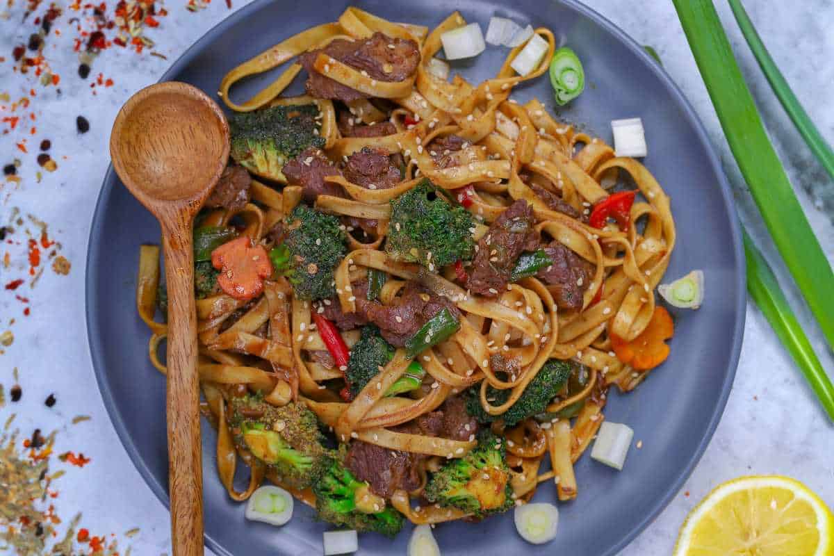 Mongolian Beef with Noodles - Greenspoon