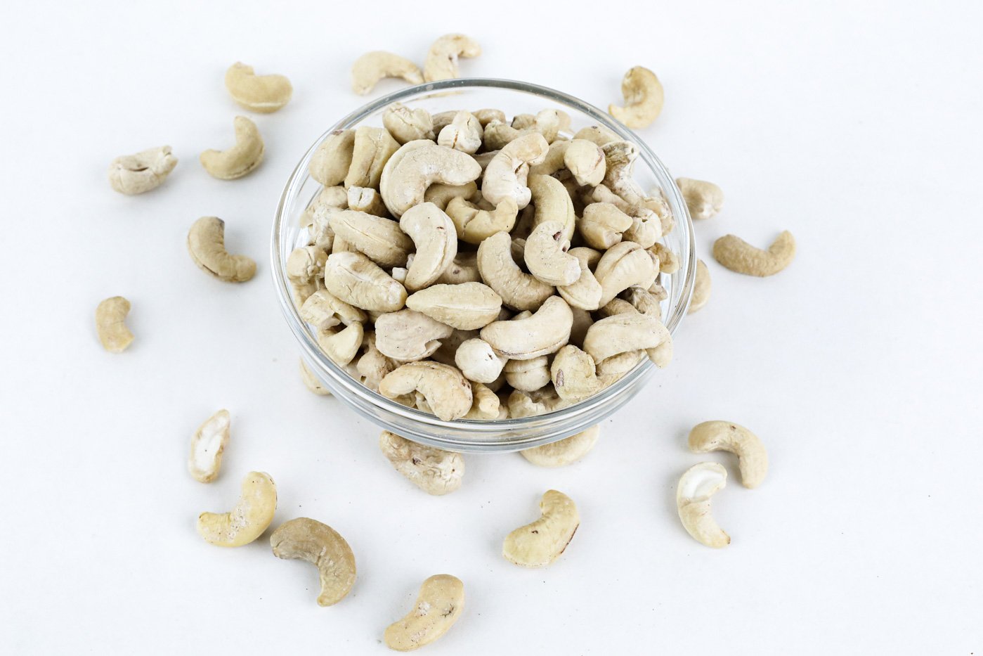 Raw Cashew Nuts - Bulk Pack 1kg - Greenspoon
