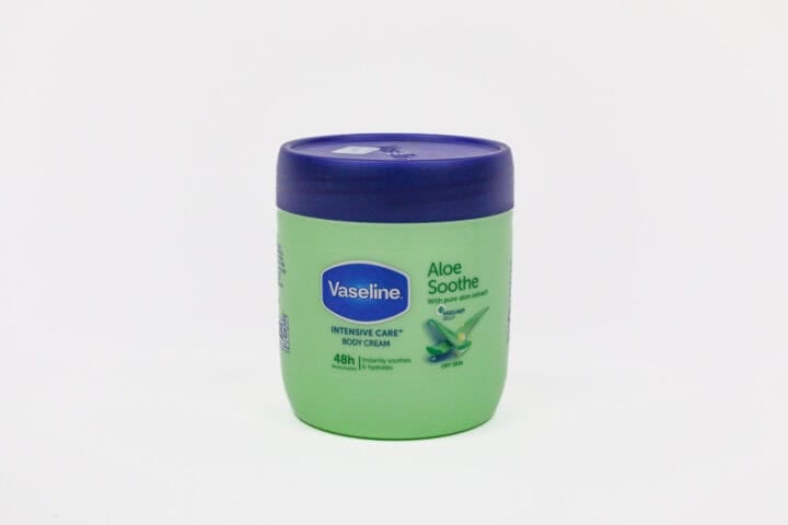 Vaseline Aloe Soothe Intensive Care Cream - 400ml