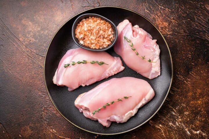 Farmhouse Boneless Chicken Thighs - 600g (Chilled)