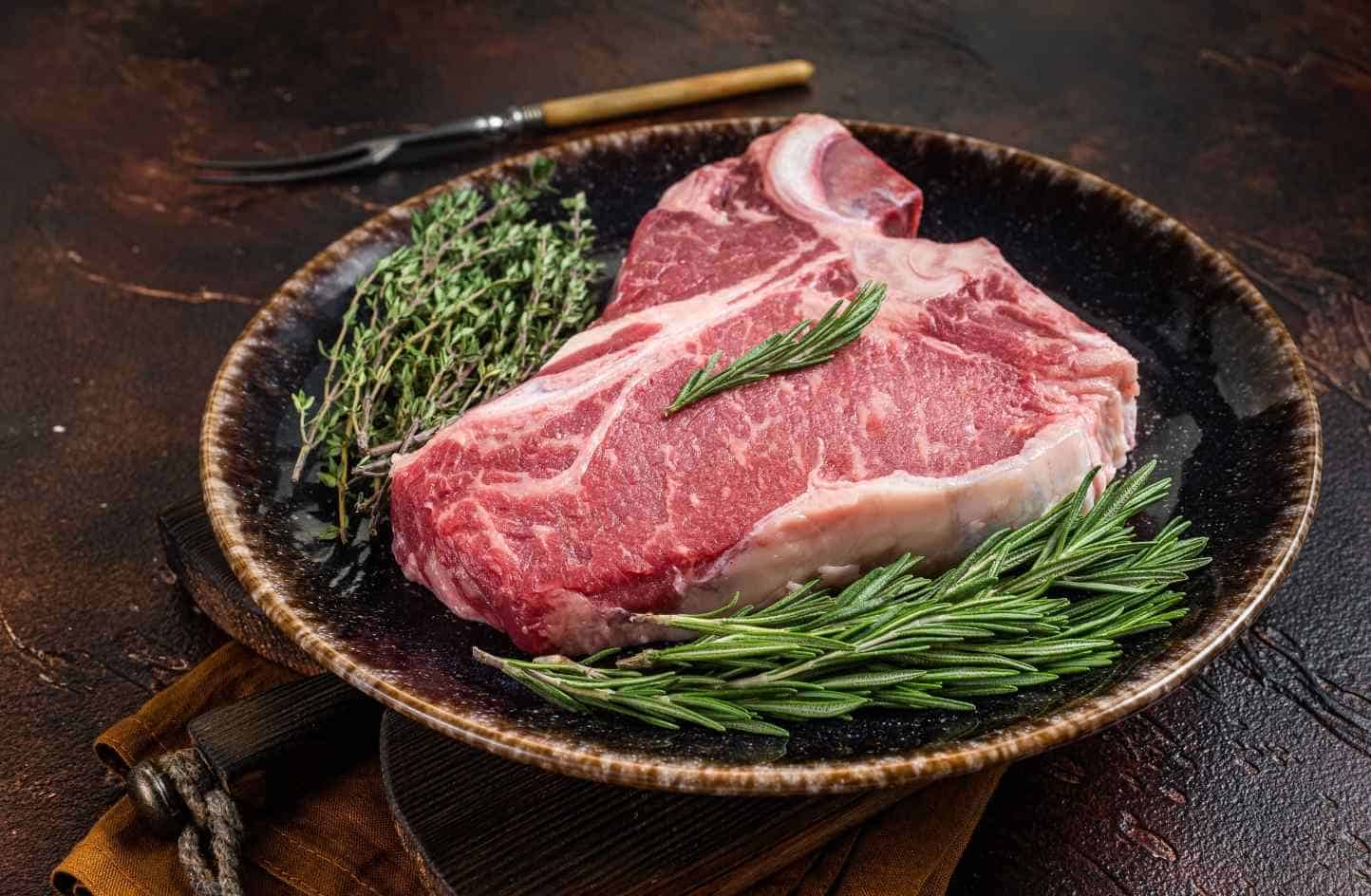 Greenspoon Beef T-Bone (Frozen)