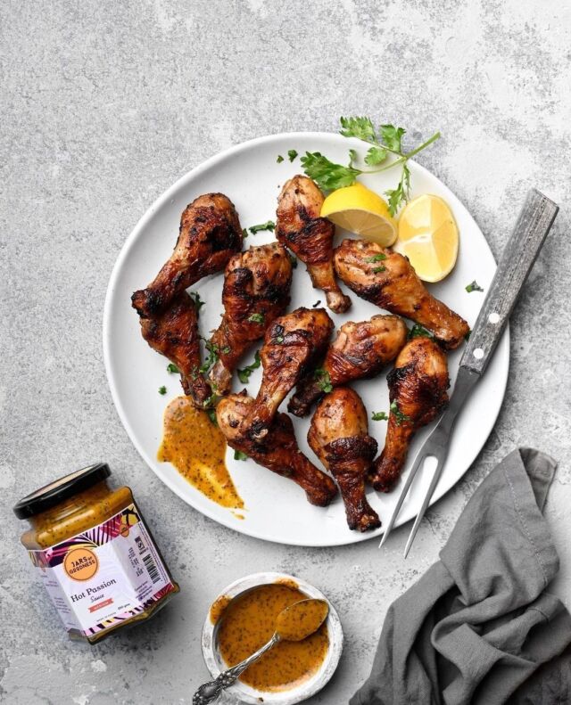 Spicy Chicken Drumsticks ⁠
⁠
We are absolutely smitten with these spicy chicken drumsticks courtesy of @patrickgitaufotografi, paired with a dash of @jarsofgoodness Hot Passion Sauce for that zesty twist! 🌶️ ⁠
⁠
Swipe right for the step-by-step guide! 😍 And don't forget, you can get your hands on Jars of Goodness via our website! ⁠
Check out @patrickgitaufotografi for more delicious recipes!⁠
⁠
Ingredients:⁠
800g chicken drumsticks ⁠
4 cloves of garlic, minced⁠
3 tbsp sunflower oil⁠
3 tbsp sunflower oil for searing⁠
2 tbsp paprika⁠
1tbsp cayenne pepper⁠
2 tbsp black pepper ⁠
3 tbsp salt⁠
½ tbsp ground cumin⁠
½ tbsp ground coriander⁠
1 tbsp oregano⁠
1 tbsp dried thyme⁠
2 tbsp lemon juice⁠
2 tbsp white wine vinegar⁠
⁠
⁠
—————————————————————⁠
⁠
🏍 GreenspoonGo: We are now open 7 days a week until 5 pm for delivery within 3 hours!⁠
⁠
📱 Download our app to enjoy our honestly delicious collection at the touch of a button! 😎⁠
⁠
🚛 We deliver free* 7 days a week and with a big smile 😁⁠
⁠
🍅 We now have 3000+ honestly delicious products waiting for you! 🍩 🍳 🍻⁠
⁠
⁠👩🏾‍🔬 We research every product on quality, food safety and environmental impact, so you don't have to!⁠
⁠
💸 Better product without breaking the bank!! We price-match with the shops you know! ✅⁠
⁠
🆘 Something wrong? We will refund you same day 🌟⁠
⁠
🇰🇪 Shop local -> shop green 🌿 and support Kenyan entrepreneurs ⁠
⁠
⏩ www.greenspoon.co.ke ⏪⁠
⁠
Good for you, good for the planet 🌍⁠
⁠
*Orders above 5,000 KES⁠
⁠
⁠