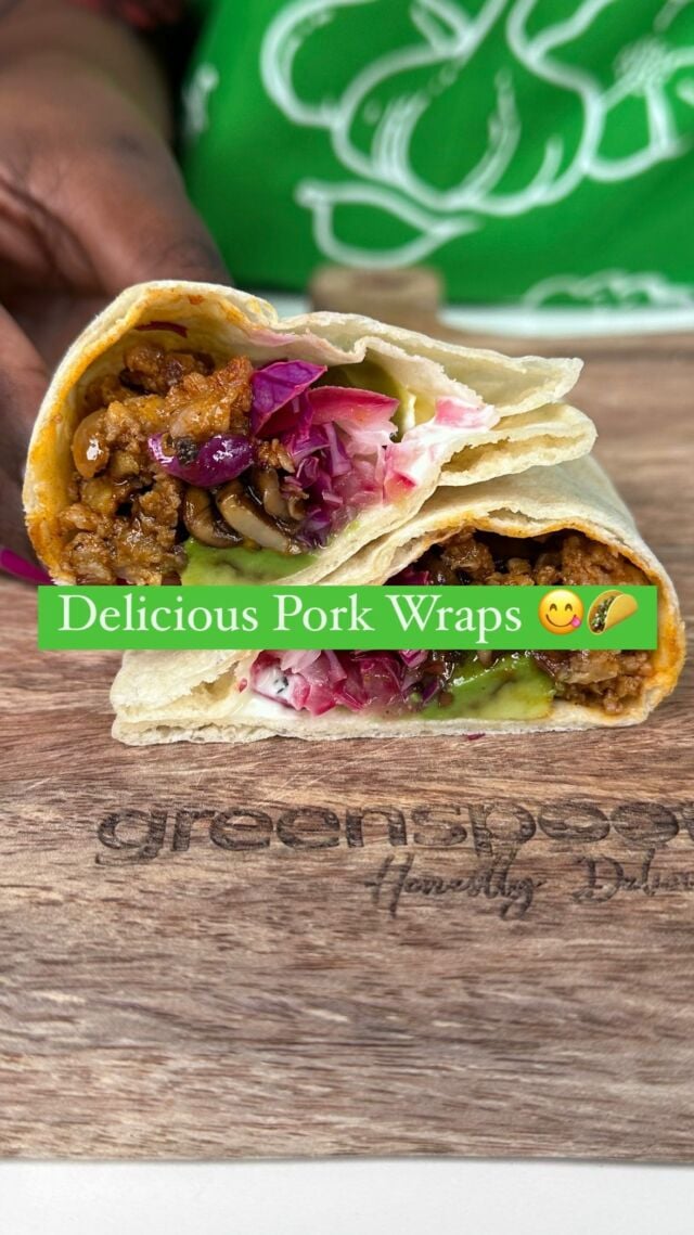 Make this effortless ground pork wraps 😋 in under 30 minutes! 😃

For the ingredients we used:
1 teaspoon olive oil
1 pound ground pork @highlandcastlefarms 
1 to 2 tablespoons taco seasoning @topfood.ea 
1 tablespoon cumin, smoked paprika and a pinch of chilli all from @topfood.ea 
1/4 cup water or more as needed
Salt to taste
8 flour tortillas or corn tortillas
Favorite toppings like cabbage, avocado, sour cream, and pickled onions

Grab all these ingredients on our website! 🛒