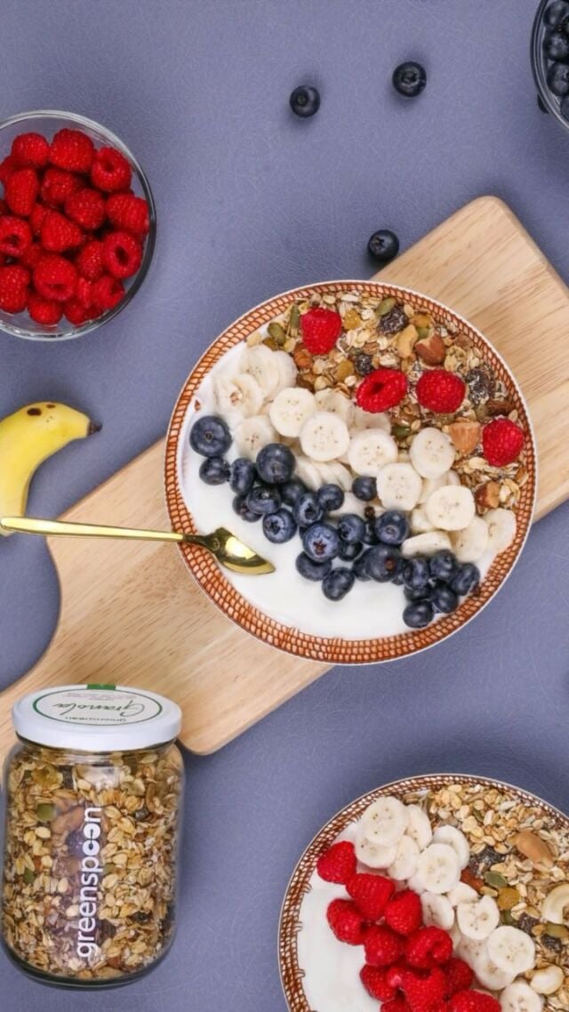 We wanted a granola that actually tastes like real food — so we made it. 😌✨

After months of testing (and a whole lot of snacking in between 😋), Greenspoon Granola was born: crunchy, golden clusters of oats, nuts, and seeds, lightly sweetened and toasted just right. 🥣🌰

Less sugar than the big brands, but way more flavor. No fillers, no weird stuff — just good ingredients doing their thing.

Perfect with yogurt, on smoothie bowls, or straight from the jar (no judgment 😉). Head over to our website or app to shop & choose GreenspoonGo for delivery within 99 minutes. 💻🚚