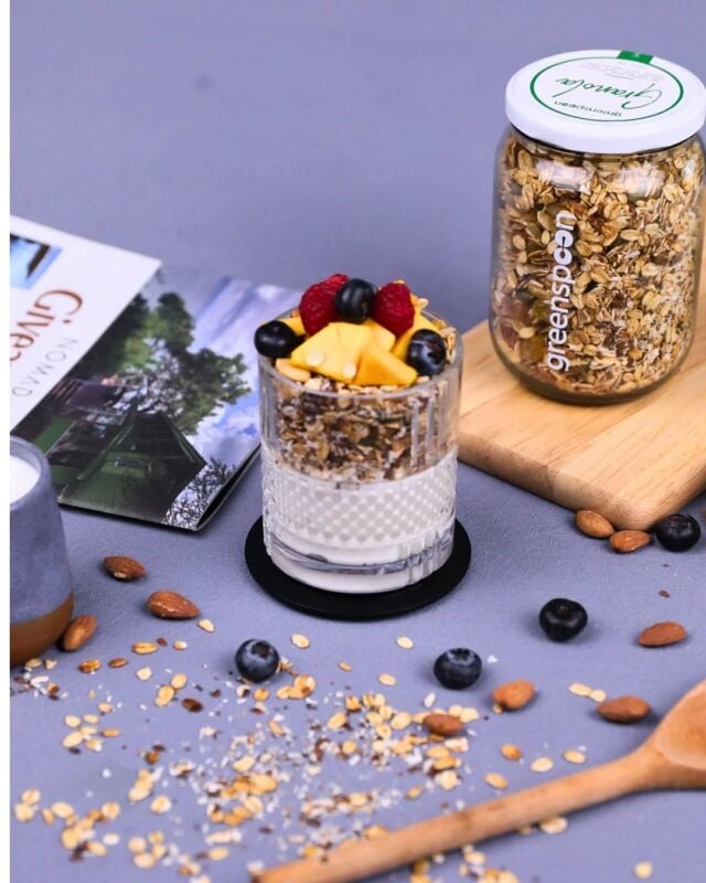 Granola parfait 🍓🍯

Start your day with a delicious and wholesome granola parfait! Perfect for breakfast or a midday snack, it’s easy-to-make, packed with protein, crunch, and natural sweetness. 🌞

Ingredients:
1 cup @lakilaki_dairy Greek yogurt 🥄
1/4 cup Greenspoon granola 🌾
Fresh fruits of your choice (e.g., berries, banana, mango) 🍌🍓
Drizzle of @macuisine_ke honey for sweetness 🍯
Optional: Chia seeds, flaxseeds, nut butter, or coconut flakes 🥥

Start by layering 1/4 cup of Greek yogurt at the bottom of a bowl or glass.
Add a layer of Greenspoon granola on top of the yogurt 🌾.
Next, add a layer of your favorite fruits (berries, banana, mango, etc.) 🍓🍌.
Drizzle with honey for added sweetness, adjusting to your taste 🍯.

Top with optional add-ins like chia seeds, flaxseeds, nut butter, or coconut flakes for extra texture and nutrition 🥥. Enjoy right away for a fresh and creamy breakfast, or let it sit for a few minutes to soften the granola if you prefer a less crunchy texture.