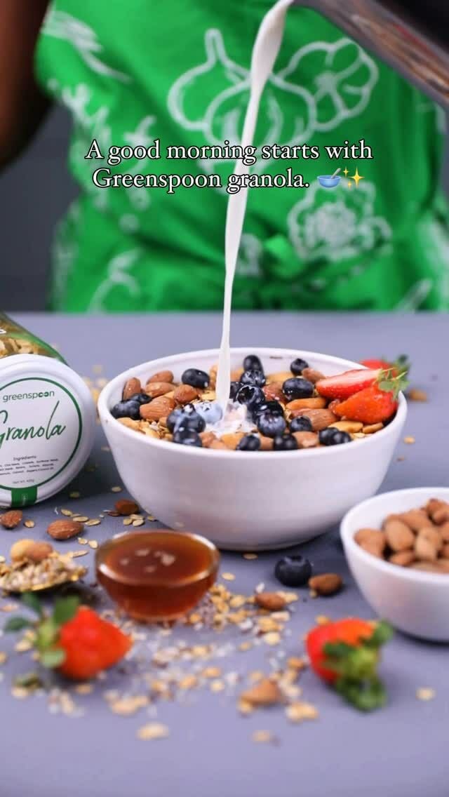 Slow mornings deserve the good stuff. 🥣✨
Order our granola on our website or mobile app!
